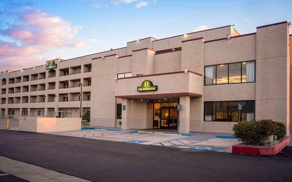 San Bernardino Inn & Suites Екстериор снимка